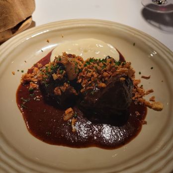 Las Tortillas de Gabino - Veal cheek - Modern European Near Me - Madrid, M Las Tortillas de Gabino - Veal cheek - Modern European Near Me - Madrid, M
