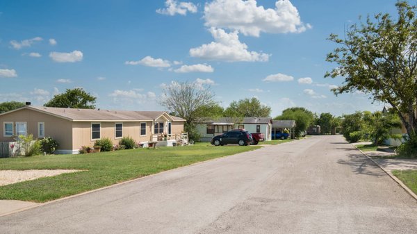 Chisholm Point by null