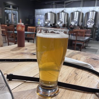 Conspiracy Theory Brewing Company - X-Beer Dry Hopped Cream Ale - Brewpubs Near Me - Nepean, Ontario Conspiracy Theory Brewing Company - X-Beer Dry Hopped Cream Ale - Brewpubs Near Me - Nepean, Ontario