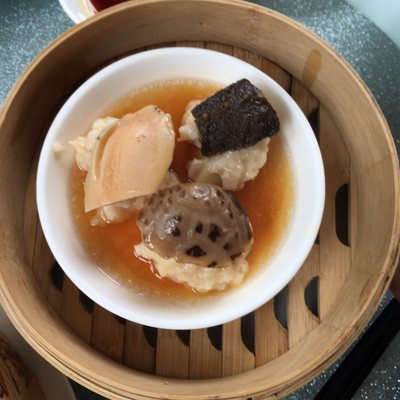 The Chinese Restaurant 凱悅軒 by null