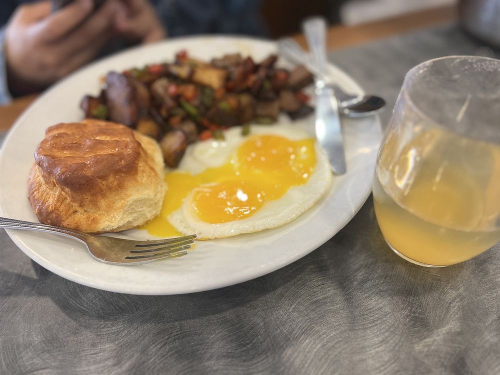 Peach Valley Cafè