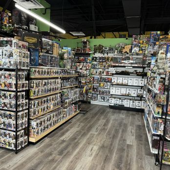 Keep It Strange Comics & Collectibles - Comic Books Near Me - Manassas, Virginia Keep It Strange Comics & Collectibles - Comic Books Near Me - Manassas, Virginia
