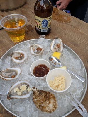 Taverne Monkland / Monkland Tavern by null