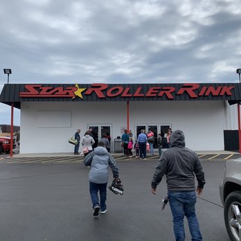 Star Roller Rink - 2 paid birthday parties for noon.... doors didn't open until 12:05 no set up time allowed...terrible service - Skating Rinks Near Me - Racine, Wisconsin Star Roller Rink - 2 paid birthday parties for noon.... doors didn't open until 12:05 no set up time allowed...terrible service - Skating Rinks Near Me - Racine, Wisconsin