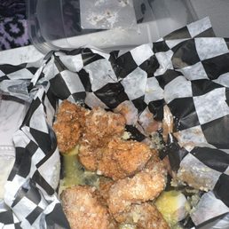 Garlic parm boneless wings!