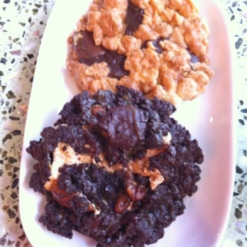 Intelligentsia Coffee - Cookies (obviously:) - Coffee & Tea Near Me - Pasadena, California Intelligentsia Coffee - Cookies (obviously:) - Coffee & Tea Near Me - Pasadena, California