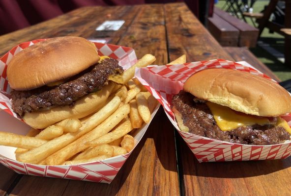 Burger Littles by null