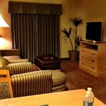 Homewood Suites by Hilton Phoenix-Biltmore - Single King Suite Living Area - Hotels Near Me - Phoenix, Arizona Homewood Suites by Hilton Phoenix-Biltmore - Single King Suite Living Area - Hotels Near Me - Phoenix, Arizona