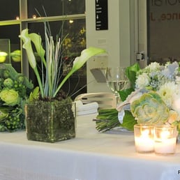 Bridesmaid bouquet, head table small arrangement, Bride's bouqet