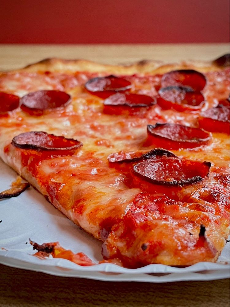 PAULIE GEE’S SLICE SHOP Updated June 2024 543 Photos & 395 Reviews