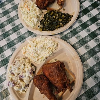 Gus's World Famous Fried Chicken - 2 piece dark with coleslaw, potato salad, collard greens - Chicken Shop Near Me - Dallas, Texas