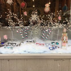 Manhattan Eyeworks - 2018 Holiday Window Display!
