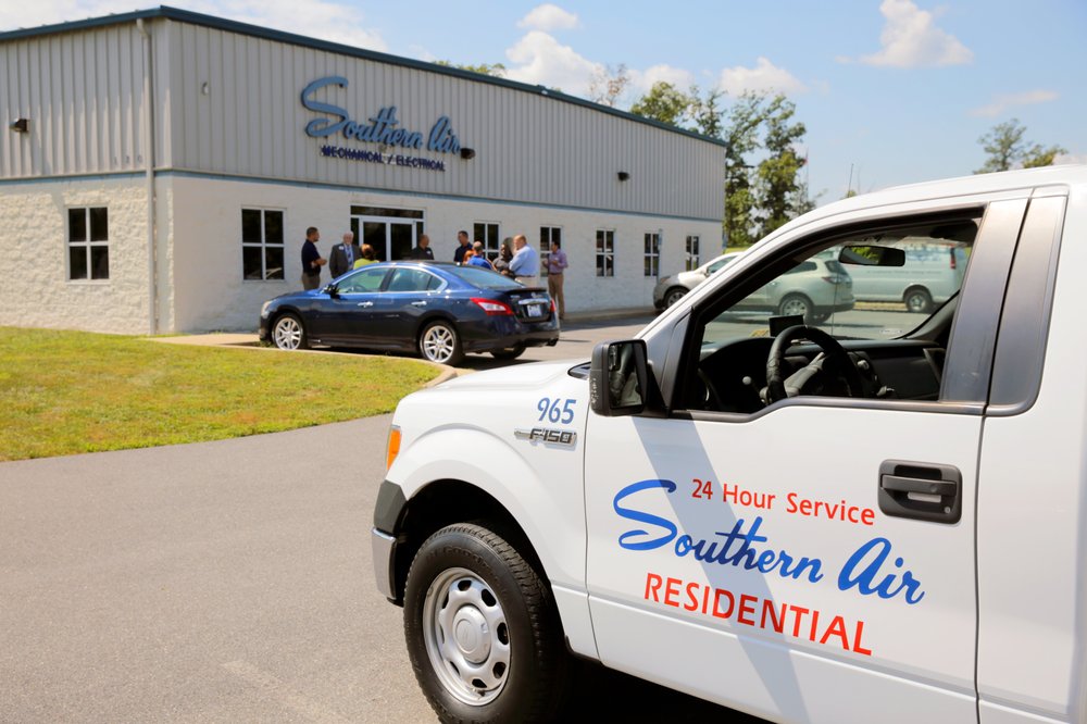 Slide of Southern Air