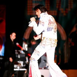 King Kruk Elvis Entertainer - Fremont Street Las Vegas