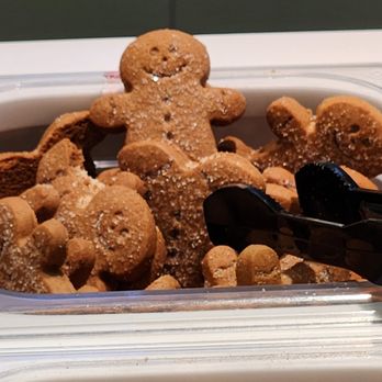 Yogurtland - Gingerbread man... so cute - Ice Cream & Frozen Yogurt Near Me - San Gabriel, California Yogurtland - Gingerbread man... so cute - Ice Cream & Frozen Yogurt Near Me - San Gabriel, California