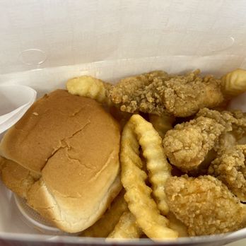 Milner's Dairy Delight - Three tender snack -- tenders, fries, roll, and sauce. More fries than the photo makes it look like! Affordable, quick lunch. - Burgers Near Me - Arab, Alabama Milner's Dairy Delight - Three tender snack -- tenders, fries, roll, and sauce. More fries than the photo makes it look like! Affordable, quick lunch. - Burgers Near Me - Arab, Alabama