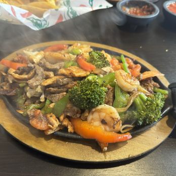 Panchos Tacos - Fajitas supreme - Tacos Near Me - Mount Vernon, Ohio Panchos Tacos - Fajitas supreme - Tacos Near Me - Mount Vernon, Ohio