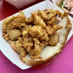 One Happy Clam Food Truck - Clam roll