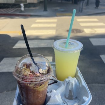 Scoop N Chill - drinks - Gelato Near Me - Berkeley, California Scoop N Chill - drinks - Gelato Near Me - Berkeley, California