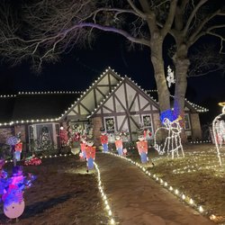 Diamond Loch Christmas Lights Display