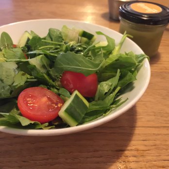 Ludwig - side salad and herb dressing - Burgers Near Me - Innsbruck, 7