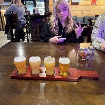 The Garage On Main - Beer Bar Near Me - Walhalla, South Carolina