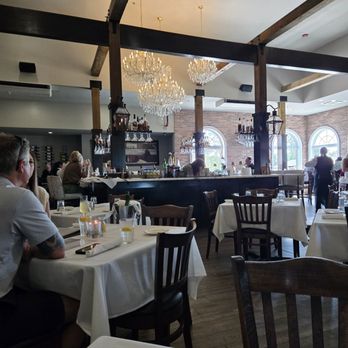 Marais - Main bar - Seafood Near Me - Dickinson, Texas