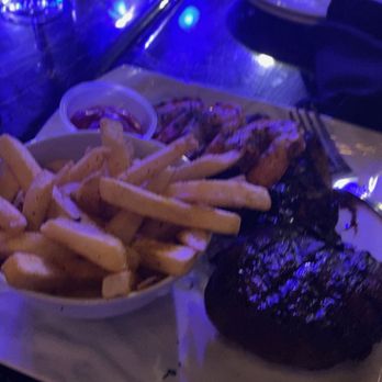 Avenue Blu - Not what I ordered and the waitress never came back to see if anything was wrong - Southern Near Me - Tampa Bay, Florida
