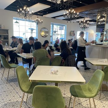 Bottega Italia - Inside - Pizza Near Me - Temecula, California