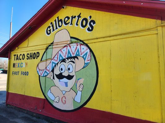 Gilberto's Taco Shop by null