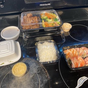 Sashimi Fusion - Hibachi steak meal, with soup, rice, salad, and I requested extra sauce and dressing - Sushi Bars Near Me - Davenport, Florida Sashimi Fusion - Hibachi steak meal, with soup, rice, salad, and I requested extra sauce and dressing - Sushi Bars Near Me - Davenport, Florida