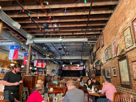 Tolbert's Restaurant & Chili Parlor by null