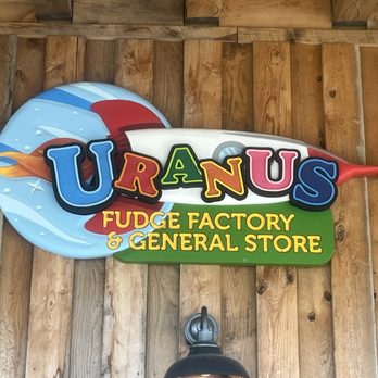 Uranus Fudge Factory - Candy Stores Near Me - Richmond, Indiana
