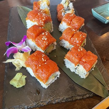 Ginger Bistro - Something from the lunch specials 2 for 13$ I think - 4/5 - Sushi Bars Near Me - St. Augustine, Florida