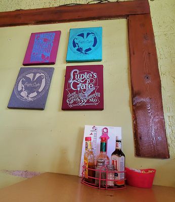Lupie's Cafe by null