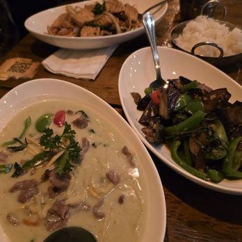 Now On 9 Thai Bistro - Thai Near Me - Valley Village, California Now On 9 Thai Bistro - Thai Near Me - Valley Village, California