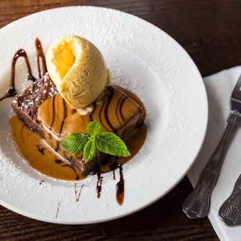 The High Flyer - Pubs Near Me - Ely, CAM