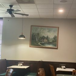 Kings Pizza & Italian Restaurant - Inside