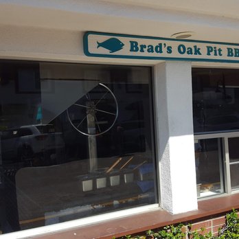 Brad's Restaurant - Brad's Oak Pit BBQ - Seafood Near Me - Pismo Beach, California
