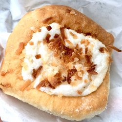 Nonnie's Bakery - Coconut kolache
