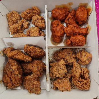 Buffalo Wild Wings - Boneless: Hot buffalo, Lemon pepper, Parmesan garlic, and Honey bbq delicious!! - American Near Me - Temecula, California Buffalo Wild Wings - Boneless: Hot buffalo, Lemon pepper, Parmesan garlic, and Honey bbq delicious!! - American Near Me - Temecula, California