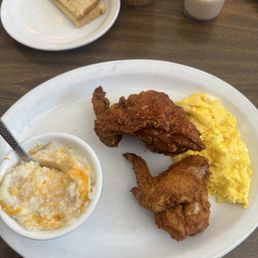 Breast + wing, Grits /Cheddar, Breast + wing, Grits /Cheddar,