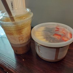Bare Blends - Golden milk and Chunky monkey smoothie bowl