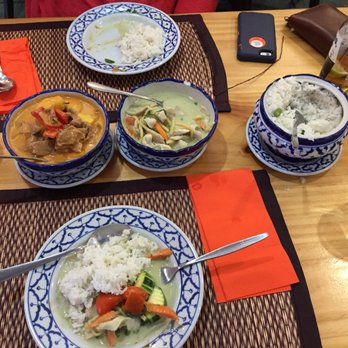 Real Thai Cafe - Thai Near Me - Torquay, VIC Real Thai Cafe - Thai Near Me - Torquay, VIC