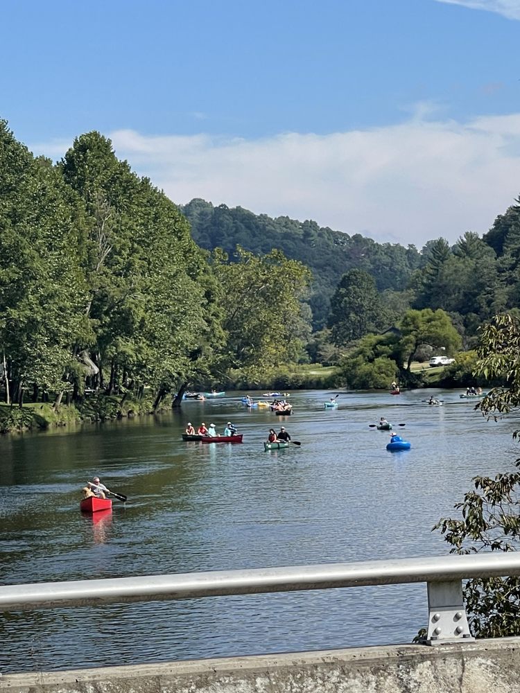 Photos of RIVERSIDE CANOE & TUBE RENTAL Updated August 2024 24
