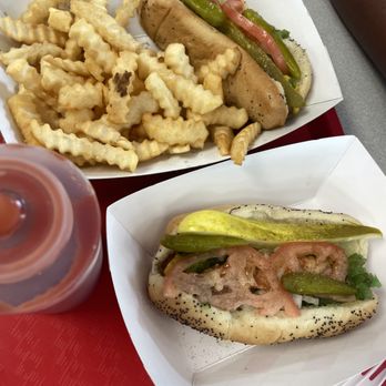 Bunny Hutch - Burgers Near Me - Lincolnwood, Illinois Bunny Hutch - Burgers Near Me - Lincolnwood, Illinois