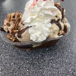 Braum's Ice Cream & Dairy Stores - Turtle Sundae customized with cappuccino chunky chocolate ice cream