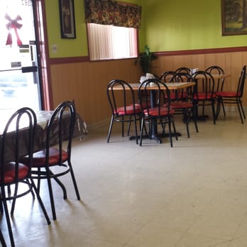 Aureas Mexican Restaurant - Aureas dining room - Mexican Near Me - Claymont, Delaware Aureas Mexican Restaurant - Aureas dining room - Mexican Near Me - Claymont, Delaware