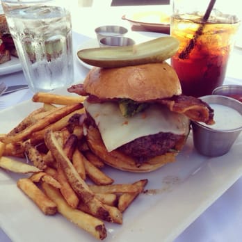 Broadway Grill - Broadway Burger. - American Near Me - Burlingame, California