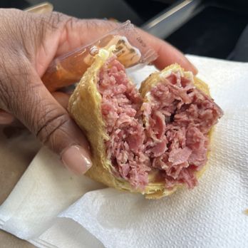 MOTOWN DELI - Updated February 2026 - 122 Photos & 82 Reviews - 3750